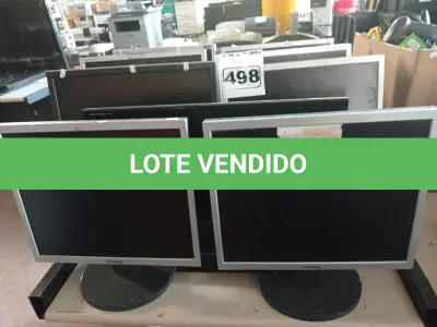 LOTE 498 - 10 MONITORES MARCAS E MODELOS DIVERSOS PARA RETIRADA DE PEÇAS. (NO ESTADO) ATENÇÃO! FAZER A VISITAÇÃO ANTES DE ARREMATAR, NÃO SABEMOS SE FUNCIONA. LEILÃO NÃO TEM GARANTIA E NEM DEVOLUÇÃO, SUJEITO A POSSÍVEIS AVARIAS VISÍVEIS/OCULTAS E/OU AUSÊNCIA DE COMPONENTES.