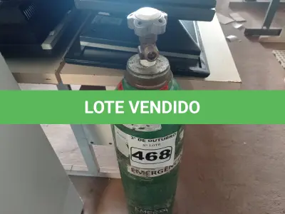 LOTE 468 - 01 CILINDRO DE OXIGÊNIO MEDICINAL 15.0L 22.4 KG. (NO ESTADO) ATENÇÃO! FAZER A VISITAÇÃO ANTES DE ARREMATAR, NÃO SABEMOS SE FUNCIONA. LEILÃO NÃO TEM GARANTIA E NEM DEVOLUÇÃO, SUJEITO A POSSÍVEIS AVARIAS VISÍVEIS/OCULTAS E/OU AUSÊNCIA DE COMPONENTES.