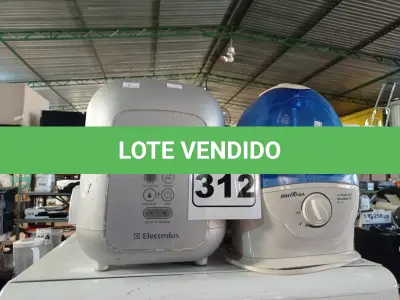 LOTE 312 - 02 INALADORES E VÁRIOS UMIDIFICADORES MARCAS E MODELOS DIVERSOS COM AVARIAS. (NO ESTADO) ATENÇÃO! FAZER A VISITAÇÃO ANTES DE ARREMATAR, NÃO SABEMOS SE FUNCIONA. LEILÃO NÃO TEM GARANTIA E NEM DEVOLUÇÃO, SUJEITO A POSSÍVEIS AVARIAS VISÍVEIS/OCULTAS E/OU AUSÊNCIA DE COMPONENTES.