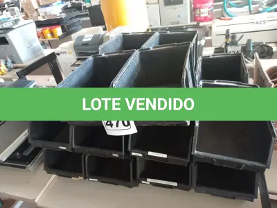 LOTE 470 - 20 CAÇAMBAS ORGANIZADORAS DE PLÁSTICO. (NO ESTADO) ATENÇÃO! FAZER A VISITAÇÃO ANTES DE ARREMATAR, NÃO SABEMOS SE FUNCIONA. LEILÃO NÃO TEM GARANTIA E NEM DEVOLUÇÃO, SUJEITO A POSSÍVEIS AVARIAS VISÍVEIS/OCULTAS E/OU AUSÊNCIA DE COMPONENTES.