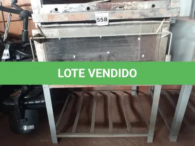 LOTE 558 - 02 FORNOS INDUSTRIAL A GÁS COM AVARIAS. (NO ESTADO) ATENÇÃO! FAZER A VISITAÇÃO ANTES DE ARREMATAR, NÃO SABEMOS SE FUNCIONA. LEILÃO NÃO TEM GARANTIA E NEM DEVOLUÇÃO, SUJEITO A POSSÍVEIS AVARIAS VISÍVEIS/OCULTAS E/OU AUSÊNCIA DE COMPONENTES.
