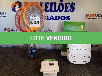 LOTE 025 - 01 CENTRAL, 01 TECLADO DE ALARME E 05 RAQUETES MATA MOSQUITO. (NO ESTADO) ATENÇÃO! FAZER A VISITAÇÃO ANTES DE ARREMATAR, NÃO SABEMOS SE FUNCIONA. LEILÃO NÃO TEM GARANTIA E NEM DEVOLUÇÃO, SUJEITO A POSSÍVEIS AVARIAS VISÍVEIS/OCULTAS E/OU AUSÊNCIA DE COMPONENTES.