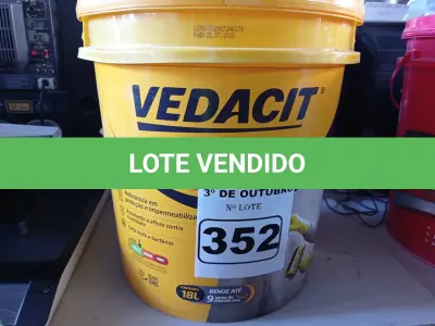 LOTE 352 - 01 BALDE DE VEDACIT, ADITIVO IMPERMEABILIZANTE PARA CONCRETO E ARGAMASSA. (NO ESTADO) ATENÇÃO! FAZER A VISITAÇÃO ANTES DE ARREMATAR, NÃO SABEMOS SE FUNCIONA. LEILÃO NÃO TEM GARANTIA E NEM DEVOLUÇÃO, SUJEITO A POSSÍVEIS AVARIAS VISÍVEIS/OCULTAS E/OU AUSÊNCIA DE COMPONENTES.