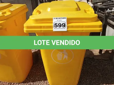 LOTE 599 - 01 CONTAINER HDPE EM-840 240L. (NO ESTADO) ATENÇÃO! FAZER A VISITAÇÃO ANTES DE ARREMATAR, NÃO SABEMOS SE FUNCIONA. LEILÃO NÃO TEM GARANTIA E NEM DEVOLUÇÃO, SUJEITO A POSSÍVEIS AVARIAS VISÍVEIS/OCULTAS E/OU AUSÊNCIA DE COMPONENTES.