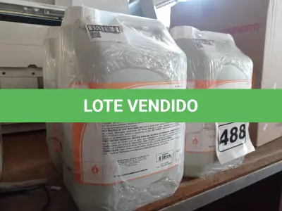 LOTE 488 - 20 LITROS DE SHAMPOO PARA CABELO E CORPO. (NO ESTADO) ATENÇÃO! FAZER A VISITAÇÃO ANTES DE ARREMATAR, NÃO SABEMOS SE FUNCIONA. LEILÃO NÃO TEM GARANTIA E NEM DEVOLUÇÃO, SUJEITO A POSSÍVEIS AVARIAS VISÍVEIS/OCULTAS E/OU AUSÊNCIA DE COMPONENTES.