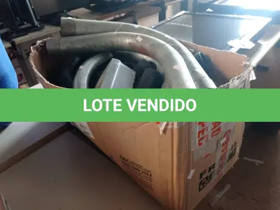 LOTE 464 - 01 LOTE COM VÁRIAS CURVAS GALVANIZADAS E PVC MARCAS E MODELOS DIVERSOS. (NO ESTADO) ATENÇÃO! FAZER A VISITAÇÃO ANTES DE ARREMATAR, NÃO SABEMOS SE FUNCIONA. LEILÃO NÃO TEM GARANTIA E NEM DEVOLUÇÃO, SUJEITO A POSSÍVEIS AVARIAS VISÍVEIS/OCULTAS E/OU AUSÊNCIA DE COMPONENTES.