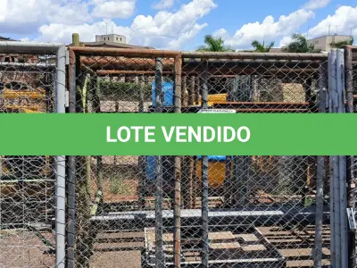 LOTE 228 - 01 LOTE COM TELAS DE ALAMBRADOS (NO ESTADO, NÃO SABEMOS SE FUNCIONA. LEILÃO NÃO TEM GARANTIA E NEM DEVOLUÇÃO).