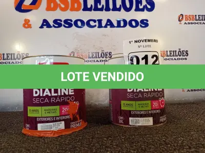 LOTE 012 - 02 GALÕES DE ESMALTE SINTÉTICO IQUINE DIALINE MADEIRA E METAIS 3,6L NAS CORES VERDE FOLHA E VERDE COLONIAL. (NO ESTADO) ATENÇÃO! FAZER A VISITAÇÃO ANTES DE ARREMATAR, NÃO SABEMOS SE FUNCIONA. LEILÃO NÃO TEM GARANTIA E NEM DEVOLUÇÃO, SUJEITO A POSSÍVEIS AVARIAS VISÍVEIS/OCULTAS E/OU AUSÊNCIA DE COMPONENTES.