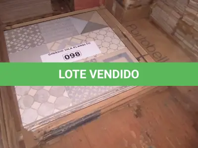 LOTE 098 - 01 LOTE COM PISOS DIVERSOS (NO ESTADO, NÃO SABEMOS SE FUNCIONA. LEILÃO NÃO TEM GARANTIA E NEM DEVOLUÇÃO).