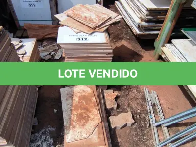 LOTE 312 - 01 LOTE COM REVESTIMENTOS DIVERSOS (NO ESTADO, NÃO SABEMOS SE FUNCIONA. LEILÃO NÃO TEM GARANTIA E NEM DEVOLUÇÃO).
