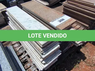 LOTE 200 - 01 LOTE COM RODAPÉS EM GRANITO TAMANHOS E CORES DIVERSAS (NO ESTADO, NÃO SABEMOS SE FUNCIONA. LEILÃO NÃO TEM GARANTIA E NEM DEVOLUÇÃO).