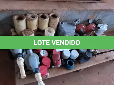LOTE 160 - 01 LOTE COM HIDRÔMETROS E AQUECEDOR DE BANHEIRAS (NO ESTADO, NÃO SABEMOS SE FUNCIONA. LEILÃO NÃO TEM GARANTIA E NEM DEVOLUÇÃO).