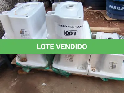 LOTE 001 - 01 LOTE COM 05 TANQUES PARA LAVANDERIA CELITE BRANCO (NO ESTADO, NÃO SABEMOS SE FUNCIONA. LEILÃO NÃO TEM GARANTIA E NEM DEVOLUÇÃO).