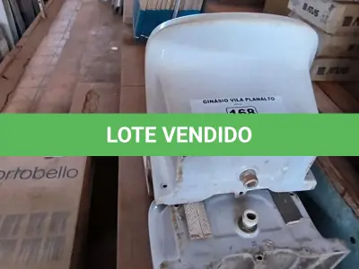 LOTE 168 - 03 TANQUES CELITE BRANCO (NO ESTADO, NÃO SABEMOS SE FUNCIONA. LEILÃO NÃO TEM GARANTIA E NEM DEVOLUÇÃO).