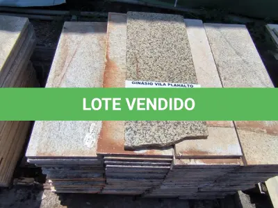 LOTE 209 - 01 LOTE COM RODAPÉS EM GRANITO TAMANHOS E CORES DIVERSAS (NO ESTADO, NÃO SABEMOS SE FUNCIONA. LEILÃO NÃO TEM GARANTIA E NEM DEVOLUÇÃO).