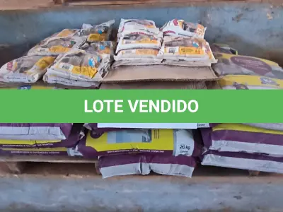 LOTE 173 - 01 LOTE COM REJUNTES E ARGAMASSA QUARTZOLIT (NO ESTADO, NÃO SABEMOS SE FUNCIONA. LEILÃO NÃO TEM GARANTIA E NEM DEVOLUÇÃO).
