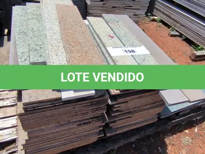 LOTE 198 - 01 LOTE COM RODAPÉS EM GRANITO TAMANHOS E CORES DIVERSAS (NO ESTADO, NÃO SABEMOS SE FUNCIONA. LEILÃO NÃO TEM GARANTIA E NEM DEVOLUÇÃO).