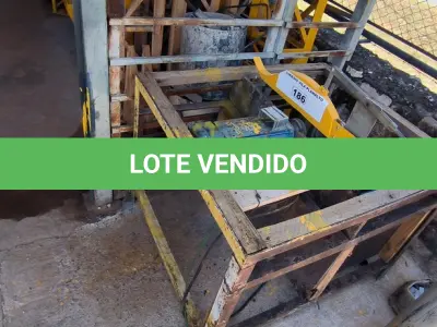 LOTE 186 - 01 SERRA DE BANCADA (NO ESTADO, NÃO SABEMOS SE FUNCIONA. LEILÃO NÃO TEM GARANTIA E NEM DEVOLUÇÃO).