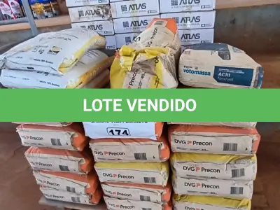 LOTE 174 - 01 LOTE COM ARGAMASSAS (NO ESTADO, NÃO SABEMOS SE FUNCIONA. LEILÃO NÃO TEM GARANTIA E NEM DEVOLUÇÃO).