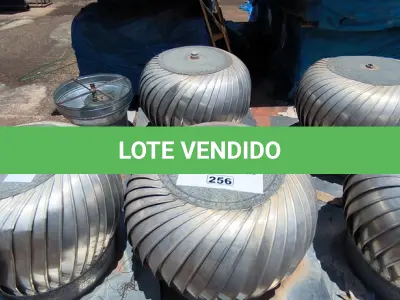 LOTE 256 - 02 EXAUSTORES PARA GALPÃO (NO ESTADO, NÃO SABEMOS SE FUNCIONA. LEILÃO NÃO TEM GARANTIA E NEM DEVOLUÇÃO).