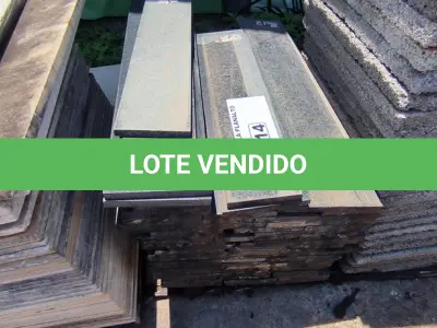 LOTE 214 - 01 LOTE COM RODAPÉS EM GRANITO TAMANHOS E CORES DIVERSAS (NO ESTADO, NÃO SABEMOS SE FUNCIONA. LEILÃO NÃO TEM GARANTIA E NEM DEVOLUÇÃO).