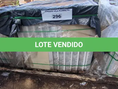 LOTE 296 - 01 PALETE COM REVESTIMENTO PORTOBELLO BASICA (NO ESTADO, NÃO SABEMOS SE FUNCIONA. LEILÃO NÃO TEM GARANTIA E NEM DEVOLUÇÃO).