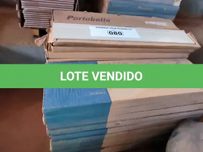 LOTE 080 - 01 LOTE COM RODAPÉS PORTOBELO 15X90   E ANTARTIDA 30X90 (NO ESTADO, NÃO SABEMOS SE FUNCIONA. LEILÃO NÃO TEM GARANTIA E NEM DEVOLUÇÃO).