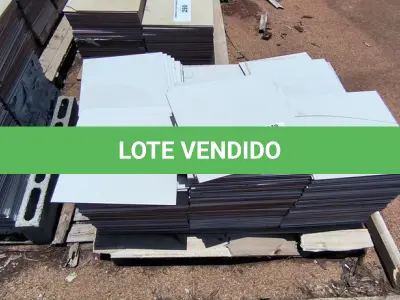 LOTE 289 - 01 LOTE COM REVESTIMENTO BASICA (NO ESTADO, NÃO SABEMOS SE FUNCIONA. LEILÃO NÃO TEM GARANTIA E NEM DEVOLUÇÃO).