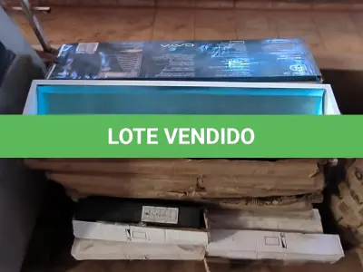 LOTE 062 - 01 LOTE COM LUMINÁRIAS DE EMBUTIR (NO ESTADO, NÃO SABEMOS SE FUNCIONA. LEILÃO NÃO TEM GARANTIA E NEM DEVOLUÇÃO).