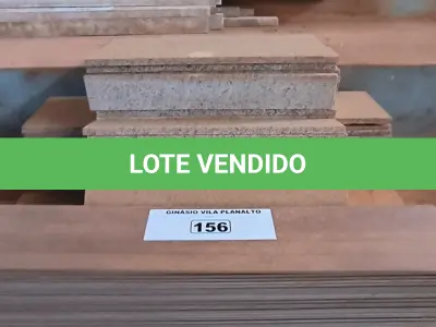 LOTE 156 - 01 LOTE COM RODAPÉS EM PEDRA TAMANHOS DIVERSOS (NO ESTADO, NÃO SABEMOS SE FUNCIONA. LEILÃO NÃO TEM GARANTIA E NEM DEVOLUÇÃO).