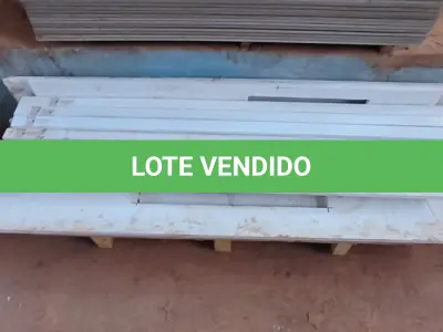 LOTE 155 - 01 LOTE COM RETALHOS DE PEDRA TAMANHOS DIVERSOS (NO ESTADO, NÃO SABEMOS SE FUNCIONA. LEILÃO NÃO TEM GARANTIA E NEM DEVOLUÇÃO).