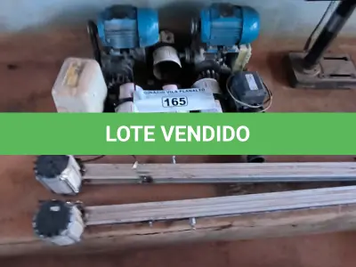 LOTE 165 - 01 LOTE COM MOTORES PARA PORTÃO E BOMBA PARA BANHEIRA (NO ESTADO, NÃO SABEMOS SE FUNCIONA. LEILÃO NÃO TEM GARANTIA E NEM DEVOLUÇÃO).