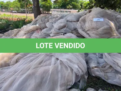 LOTE 277 - 01 LOTE COM TELAS PARA PROTEÇÃO DE OBRA DIVERSOS TAMANHOS (NO ESTADO, NÃO SABEMOS SE FUNCIONA. LEILÃO NÃO TEM GARANTIA E NEM DEVOLUÇÃO).