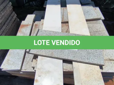 LOTE 216 - 01 LOTE COM RODAPÉS EM GRANITO TAMANHOS E CORES DIVERSAS (NO ESTADO, NÃO SABEMOS SE FUNCIONA. LEILÃO NÃO TEM GARANTIA E NEM DEVOLUÇÃO).