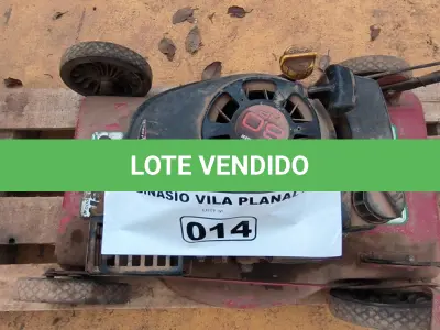 LOTE 014 - 01 CORTADOR DE GRAMA A GASOLINA GARTHERN E 01 MOTOR A GASOLINA (NO ESTADO, NÃO SABEMOS SE FUNCIONA. LEILÃO NÃO TEM GARANTIA E NEM DEVOLUÇÃO).