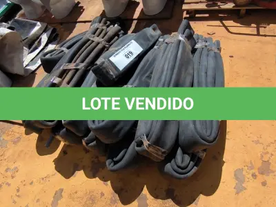 LOTE 019 - 01 LOTE COM BORRACHAS ISOLANTE TÉRMICA E ACÚSTICA PARA CANOS (NO ESTADO, NÃO SABEMOS SE FUNCIONA. LEILÃO NÃO TEM GARANTIA E NEM DEVOLUÇÃO).