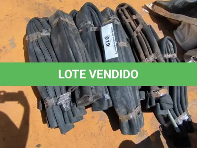 LOTE 019 - 01 LOTE COM BORRACHAS ISOLANTE TÉRMICA E ACÚSTICA PARA CANOS (NO ESTADO, NÃO SABEMOS SE FUNCIONA. LEILÃO NÃO TEM GARANTIA E NEM DEVOLUÇÃO).