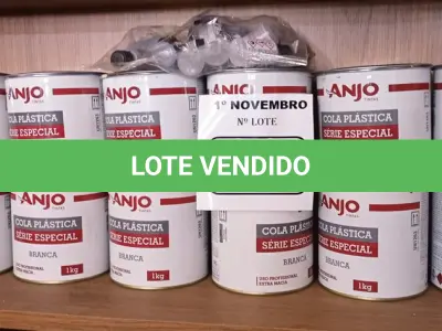 LOTE 095 - 12 LATAS DE COLA PLÁSTICA ANJO 1KG. (NO ESTADO) ATENÇÃO! FAZER A VISITAÇÃO ANTES DE ARREMATAR, NÃO SABEMOS SE FUNCIONA. LEILÃO NÃO TEM GARANTIA E NEM DEVOLUÇÃO, SUJEITO A POSSÍVEIS AVARIAS VISÍVEIS/OCULTAS E/OU AUSÊNCIA DE COMPONENTES.