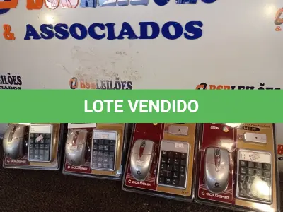 LOTE 025 - 04 KIT’S DE MOUSE E TECLADO PARA NOTEBOOK. (NO ESTADO) ATENÇÃO! FAZER A VISITAÇÃO ANTES DE ARREMATAR, NÃO SABEMOS SE FUNCIONA. LEILÃO NÃO TEM GARANTIA E NEM DEVOLUÇÃO, SUJEITO A POSSÍVEIS AVARIAS VISÍVEIS/OCULTAS E/OU AUSÊNCIA DE COMPONENTES.