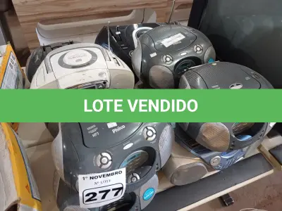 LOTE 277 - 10 APARELHOS DE SOM MARCAS E MODELOS DIVERSOS. (NO ESTADO) ATENÇÃO! FAZER A VISITAÇÃO ANTES DE ARREMATAR, NÃO SABEMOS SE FUNCIONA. LEILÃO NÃO TEM GARANTIA E NEM DEVOLUÇÃO, SUJEITO A POSSÍVEIS AVARIAS VISÍVEIS/OCULTAS E/OU AUSÊNCIA DE COMPONENTES.
