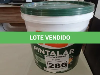 LOTE 286 - 01 BALDE DE TINTA IQUINE PINTALAR FOSCO AVELUDADO INTERIORES NA COR MARFIM 15L. (NO ESTADO) ATENÇÃO! FAZER A VISITAÇÃO ANTES DE ARREMATAR, NÃO SABEMOS SE FUNCIONA. LEILÃO NÃO TEM GARANTIA E NEM DEVOLUÇÃO, SUJEITO A POSSÍVEIS AVARIAS VISÍVEIS/OCULTAS E/OU AUSÊNCIA DE COMPONENTES.