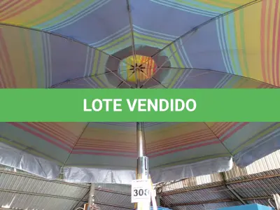 LOTE 308 - 01 GUARDA SOL. (NO ESTADO) ATENÇÃO! FAZER A VISITAÇÃO ANTES DE ARREMATAR, NÃO SABEMOS SE FUNCIONA. LEILÃO NÃO TEM GARANTIA E NEM DEVOLUÇÃO, SUJEITO A POSSÍVEIS AVARIAS VISÍVEIS/OCULTAS E/OU AUSÊNCIA DE COMPONENTES.