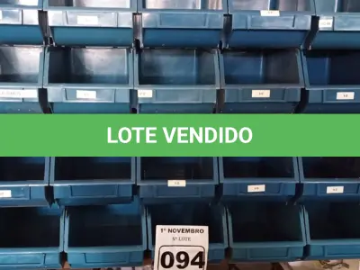 LOTE 094 - 20 CAÇAMBAS ORGANIZADORAS DE PLÁSTICO PEQUENAS. (NO ESTADO) ATENÇÃO! FAZER A VISITAÇÃO ANTES DE ARREMATAR, NÃO SABEMOS SE FUNCIONA. LEILÃO NÃO TEM GARANTIA E NEM DEVOLUÇÃO, SUJEITO A POSSÍVEIS AVARIAS VISÍVEIS/OCULTAS E/OU AUSÊNCIA DE COMPONENTES.