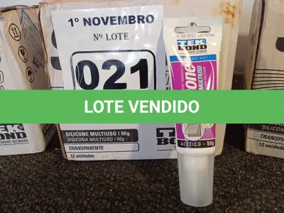 LOTE 021 - 04 CAIXAS COM BISNAGAS DE SILICONE MULTIUSO. (NO ESTADO) ATENÇÃO! FAZER A VISITAÇÃO ANTES DE ARREMATAR, NÃO SABEMOS SE FUNCIONA. LEILÃO NÃO TEM GARANTIA E NEM DEVOLUÇÃO, SUJEITO A POSSÍVEIS AVARIAS VISÍVEIS/OCULTAS E/OU AUSÊNCIA DE COMPONENTES.