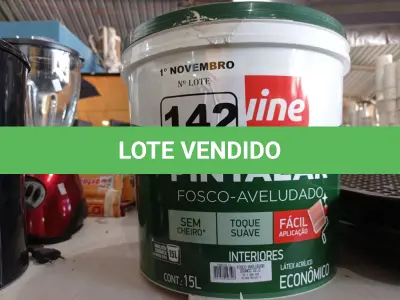 LOTE 142 - 01 BALDE DE TINTA IQUINE PINTALAR FOSCO AVELUDADO INTERIORES NA COR BRANCO GELO 15L. (NO ESTADO) ATENÇÃO! FAZER A VISITAÇÃO ANTES DE ARREMATAR, NÃO SABEMOS SE FUNCIONA. LEILÃO NÃO TEM GARANTIA E NEM DEVOLUÇÃO, SUJEITO A POSSÍVEIS AVARIAS VISÍVEIS/OCULTAS E/OU AUSÊNCIA DE COMPONENTES.