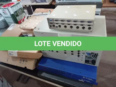 LOTE 314 - 01 LOTE COM VÁRIAS SWITCHES, PLACAS E PERIFÉRICOS DIVERSOS. (NO ESTADO) ATENÇÃO! FAZER A VISITAÇÃO ANTES DE ARREMATAR, NÃO SABEMOS SE FUNCIONA. LEILÃO NÃO TEM GARANTIA E NEM DEVOLUÇÃO, SUJEITO A POSSÍVEIS AVARIAS VISÍVEIS/OCULTAS E/OU AUSÊNCIA DE COMPONENTES.