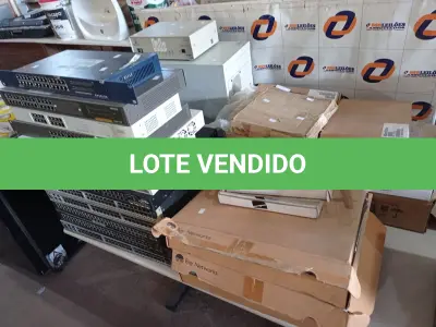 LOTE 314 - 01 LOTE COM VÁRIAS SWITCHES, PLACAS E PERIFÉRICOS DIVERSOS. (NO ESTADO) ATENÇÃO! FAZER A VISITAÇÃO ANTES DE ARREMATAR, NÃO SABEMOS SE FUNCIONA. LEILÃO NÃO TEM GARANTIA E NEM DEVOLUÇÃO, SUJEITO A POSSÍVEIS AVARIAS VISÍVEIS/OCULTAS E/OU AUSÊNCIA DE COMPONENTES.