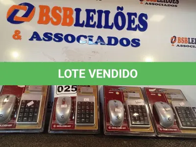 LOTE 025 - 04 KIT’S DE MOUSE E TECLADO PARA NOTEBOOK. (NO ESTADO) ATENÇÃO! FAZER A VISITAÇÃO ANTES DE ARREMATAR, NÃO SABEMOS SE FUNCIONA. LEILÃO NÃO TEM GARANTIA E NEM DEVOLUÇÃO, SUJEITO A POSSÍVEIS AVARIAS VISÍVEIS/OCULTAS E/OU AUSÊNCIA DE COMPONENTES.