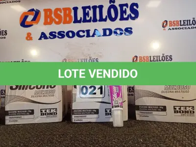 LOTE 021 - 04 CAIXAS COM BISNAGAS DE SILICONE MULTIUSO. (NO ESTADO) ATENÇÃO! FAZER A VISITAÇÃO ANTES DE ARREMATAR, NÃO SABEMOS SE FUNCIONA. LEILÃO NÃO TEM GARANTIA E NEM DEVOLUÇÃO, SUJEITO A POSSÍVEIS AVARIAS VISÍVEIS/OCULTAS E/OU AUSÊNCIA DE COMPONENTES.