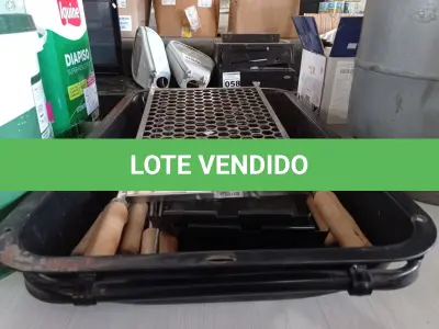 LOTE 144 - 01 CHURRASQUEIRA PARRILHA AMAZONAS. (NO ESTADO) ATENÇÃO! FAZER A VISITAÇÃO ANTES DE ARREMATAR, NÃO SABEMOS SE FUNCIONA. LEILÃO NÃO TEM GARANTIA E NEM DEVOLUÇÃO, SUJEITO A POSSÍVEIS AVARIAS VISÍVEIS/OCULTAS E/OU AUSÊNCIA DE COMPONENTES.